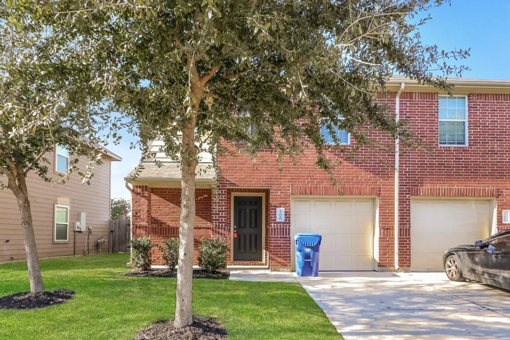 13010 Bella Vida Lane