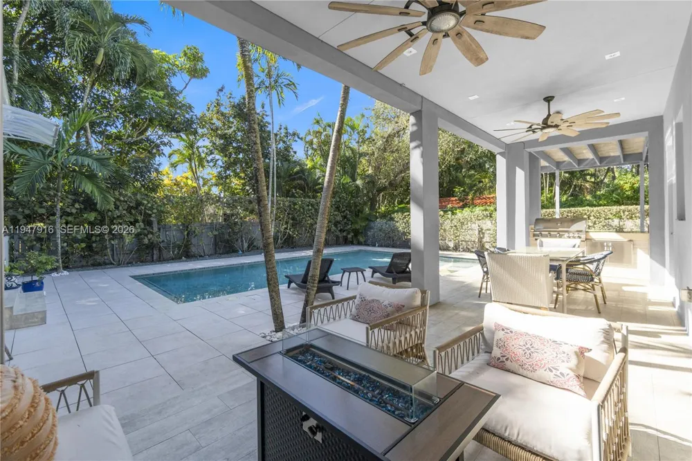 760 NE 115th St Biscayne Park, FL 33161