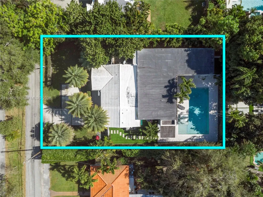 760 NE 115th St Biscayne Park, FL 33161