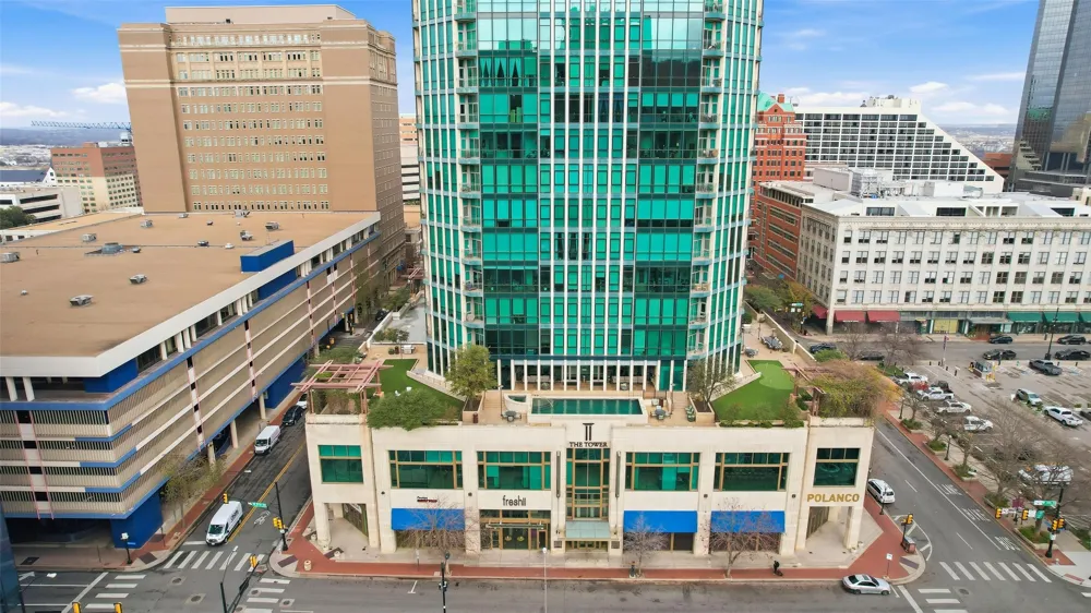 500 Throckmorton Street #2605