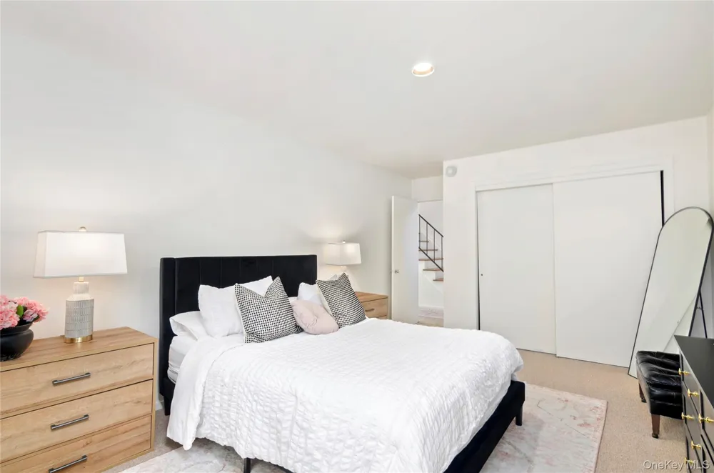 24 Quarter Road Westhampton, NY 11977