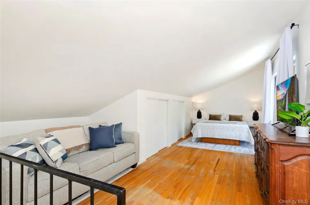 24 Quarter Road Westhampton, NY 11977