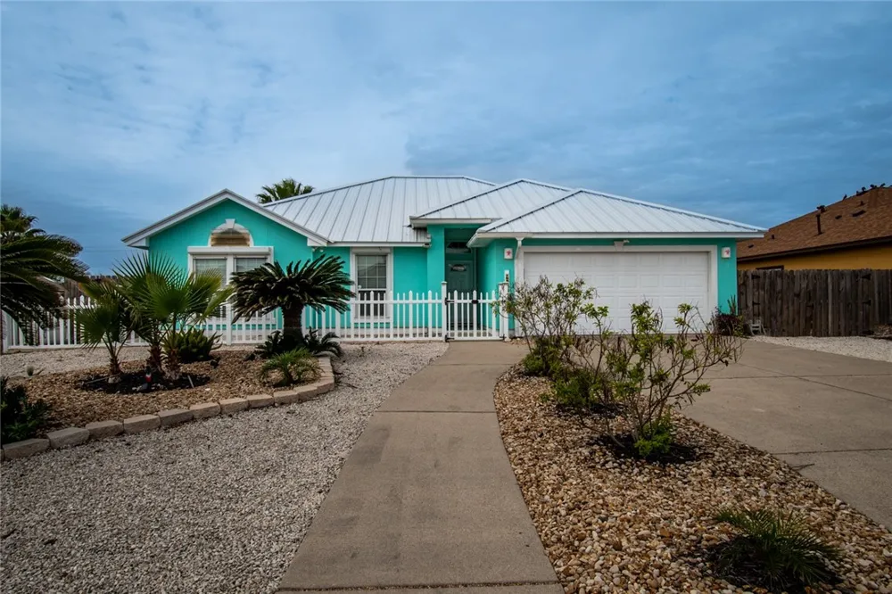 15517 Finistere Street