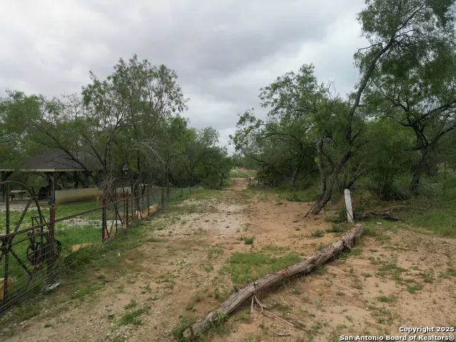 2154 Martinez Losoya