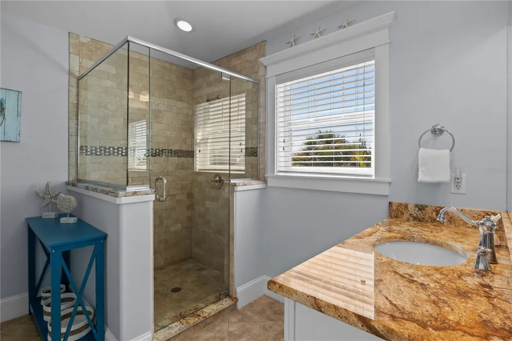 6908 HOLMES BOULEVARD Holmes Beach, FL 34217