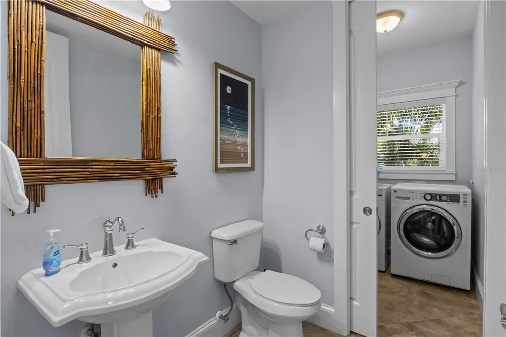6908 HOLMES BOULEVARD Holmes Beach, FL 34217