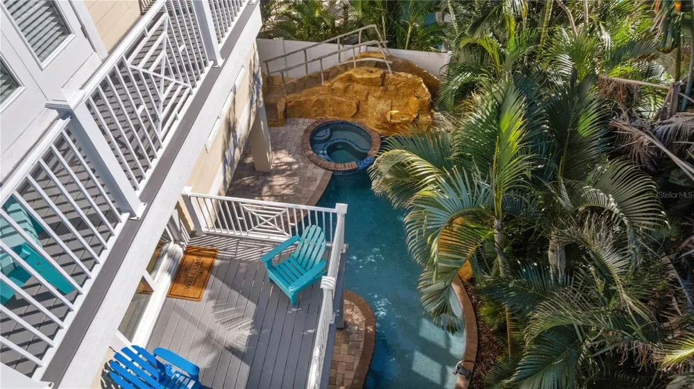 6908 HOLMES BOULEVARD Holmes Beach, FL 34217