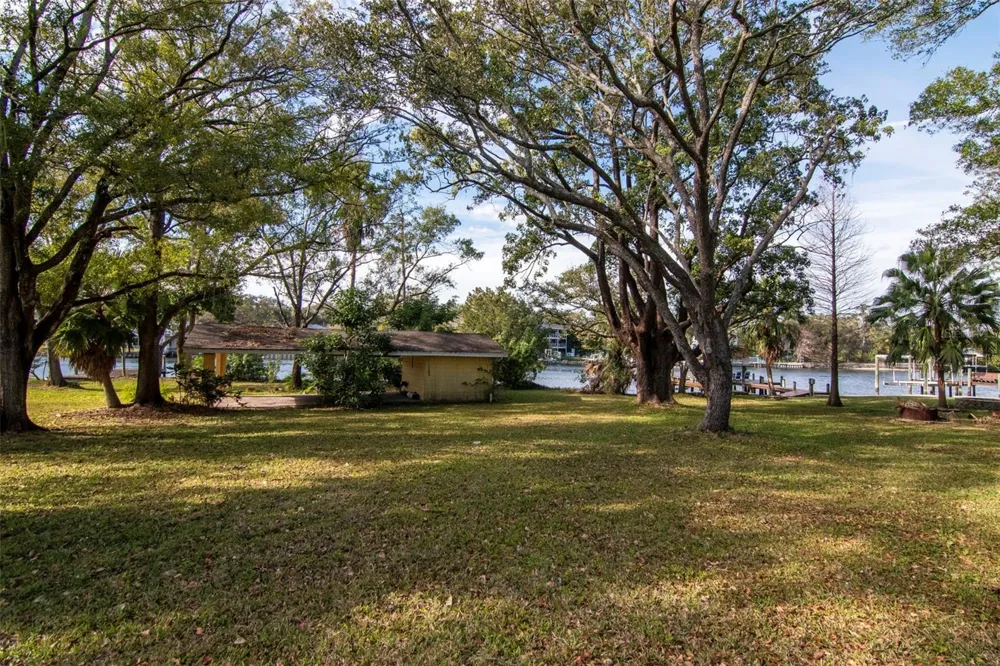 3306 PERRY AVENUE Tampa, FL 33603