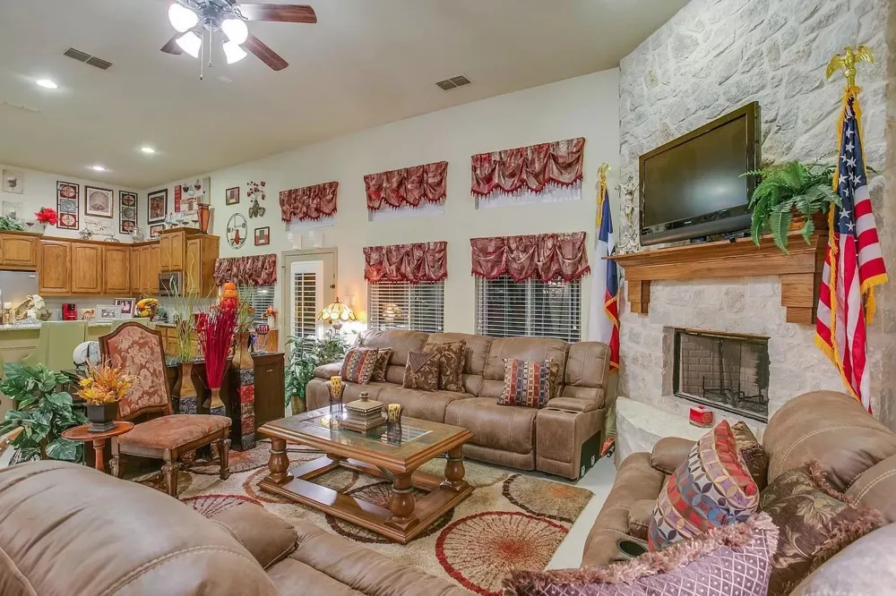 636 Possom Trot Hollow Road Whitewright, TX 75491