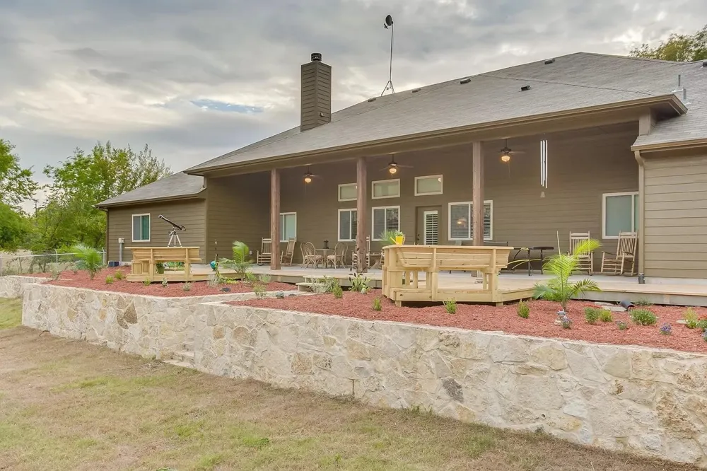 636 Possom Trot Hollow Road Whitewright, TX 75491