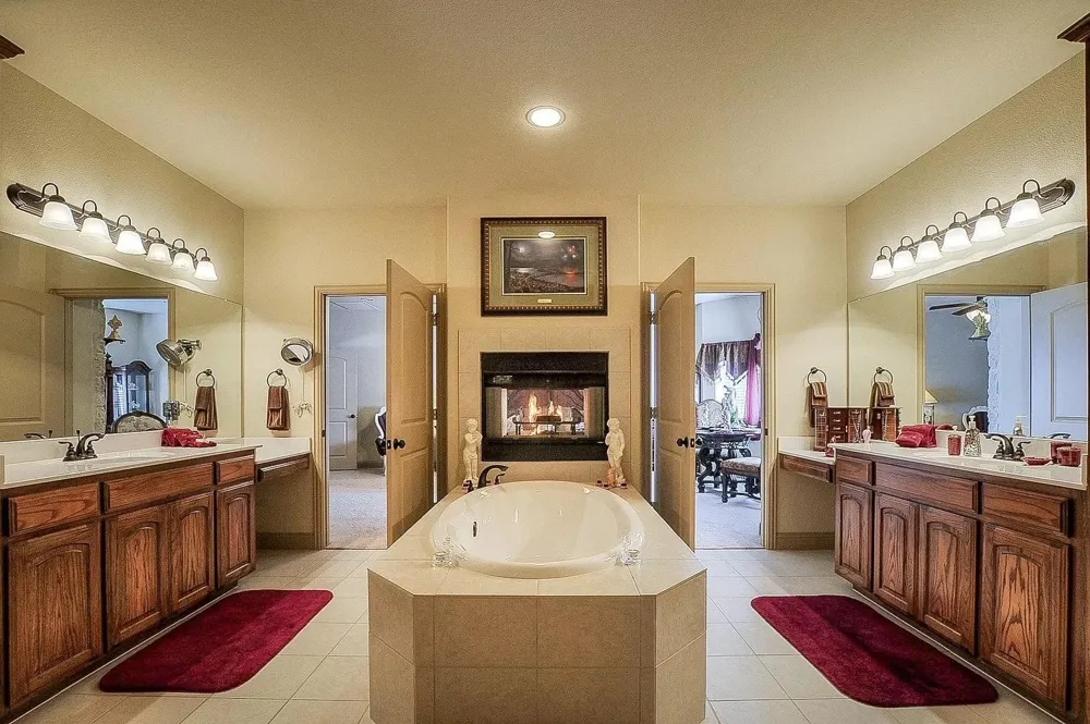636 Possom Trot Hollow Road Whitewright, TX 75491