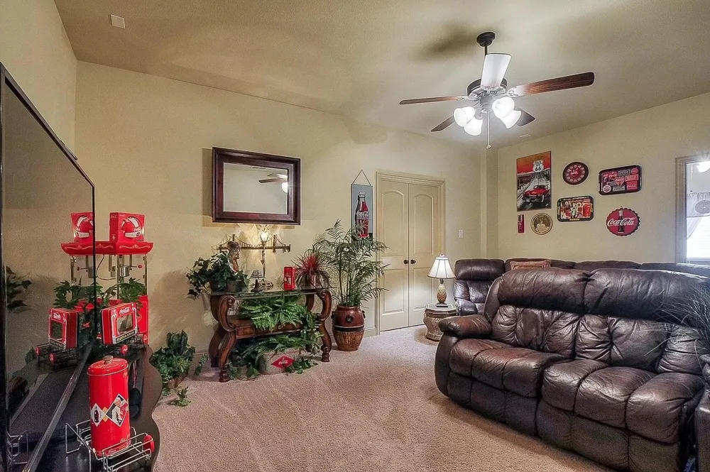 636 Possom Trot Hollow Road Whitewright, TX 75491