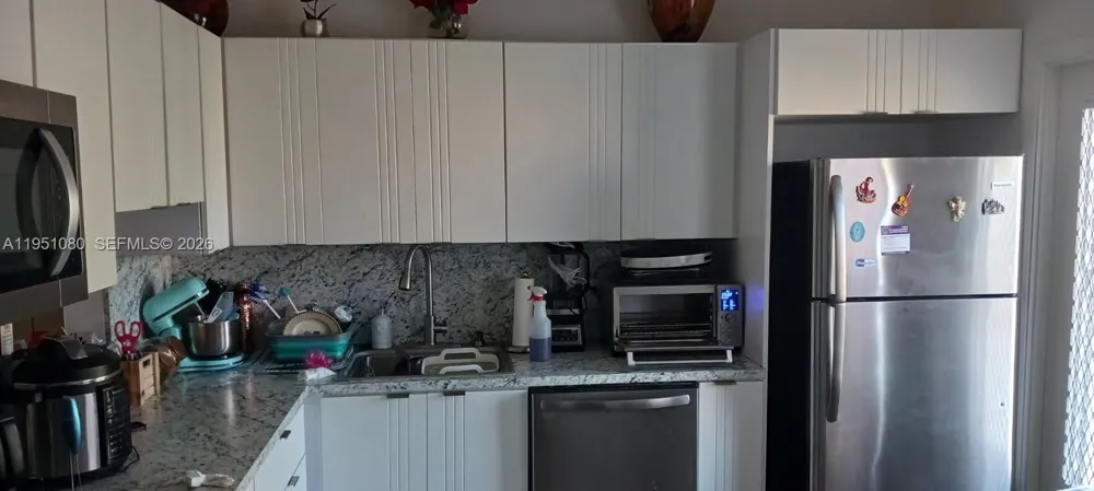 6731 Cypress Rd #310 Plantation, FL 33317