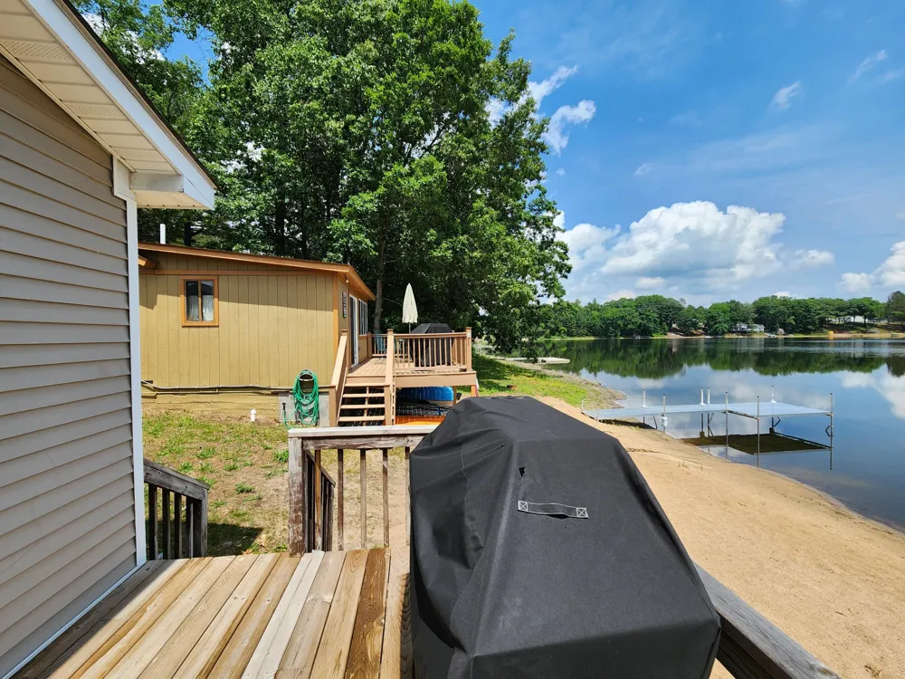952325 Terry Street Lake, MI 48632