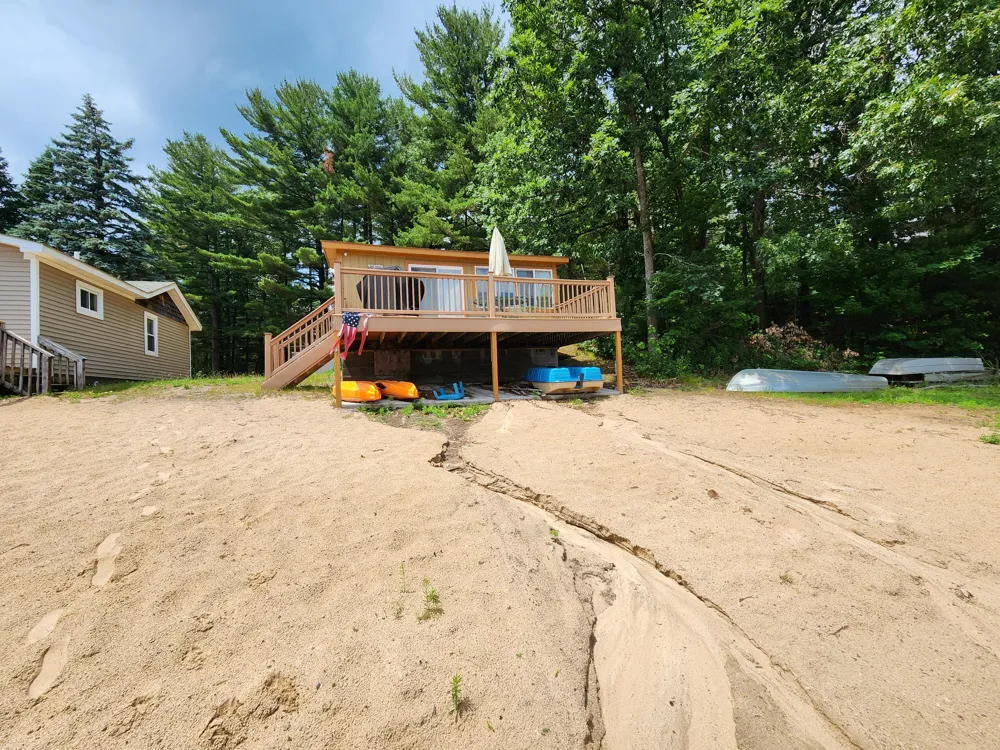 952325 Terry Street Lake, MI 48632