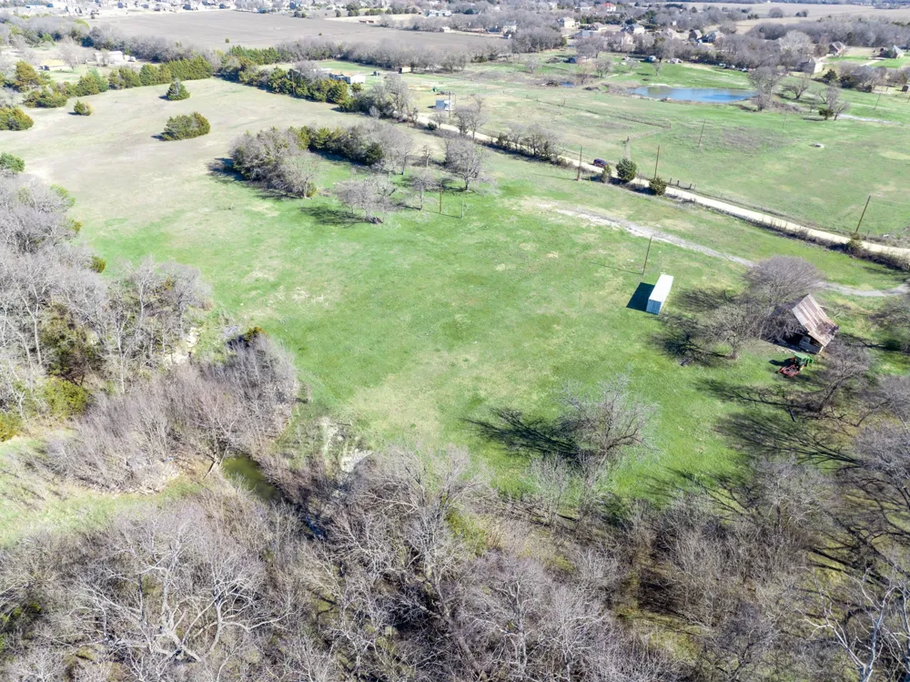 6950 County Road 995 McKinney, TX 75071