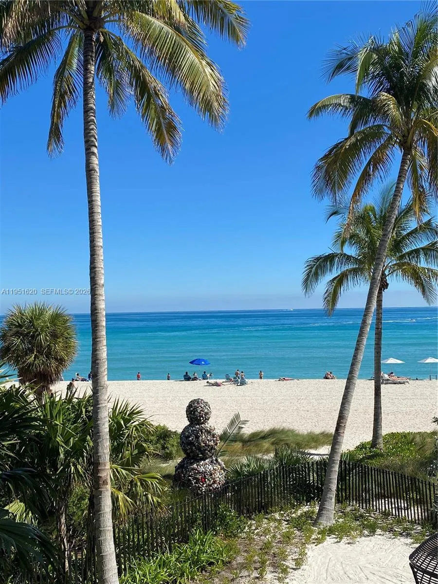 16901 Collins Ave #1604 Sunny Isles Beach, FL 33160