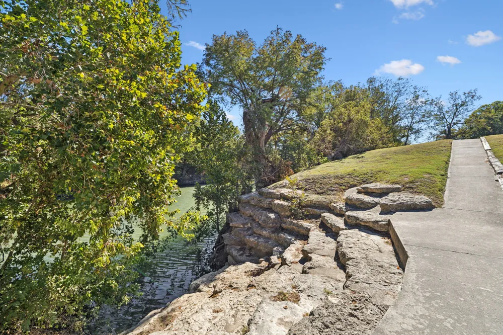 85 Rio Colorado Drive Boerne, TX 78006