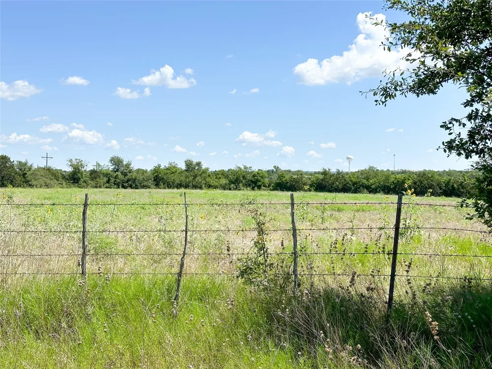 911 Old Pidcoke Gatesville, TX 76528