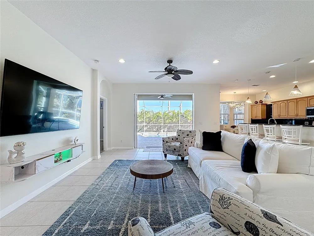 5376 LEVI LANE Sarasota, FL 34233