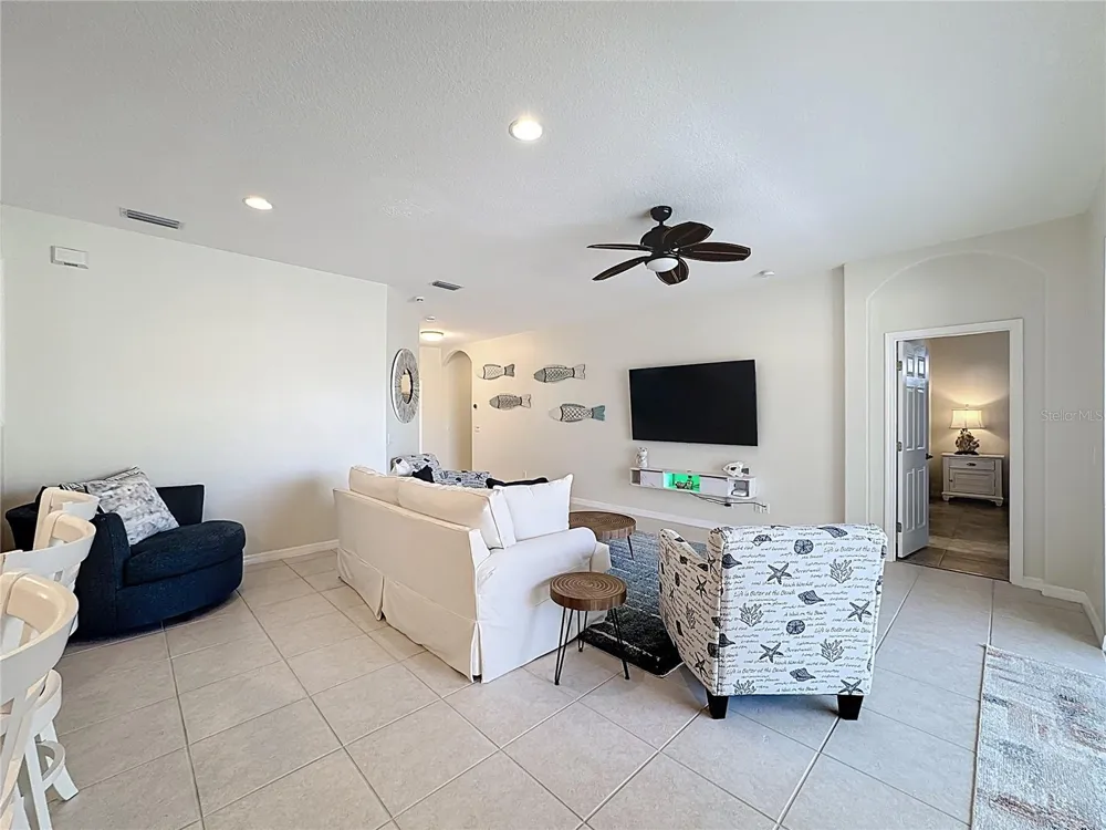 5376 LEVI LANE Sarasota, FL 34233