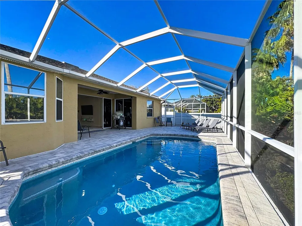 5376 LEVI LANE Sarasota, FL 34233