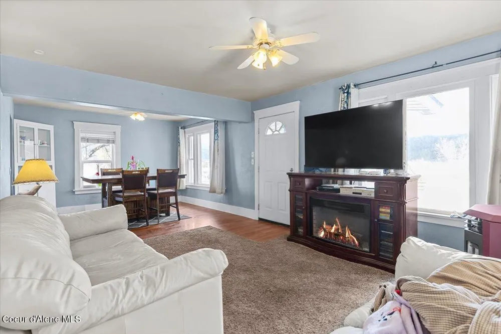 315 S 5th Street St. Maries, ID 83861