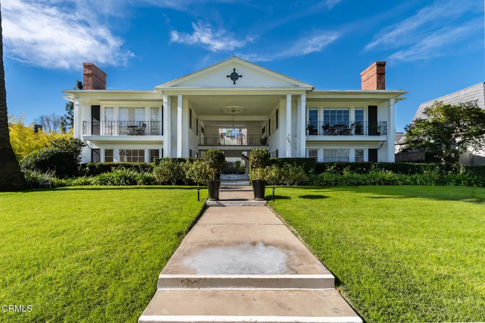 681 S Orange Grove Boulevard #1