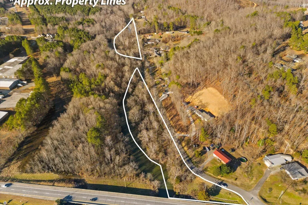 Cherokee Drive Dalton, GA 30721
