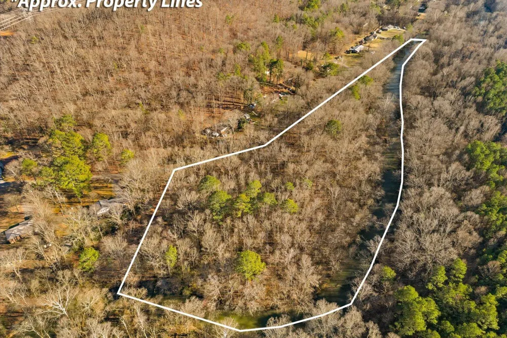 Cherokee Drive Dalton, GA 30721