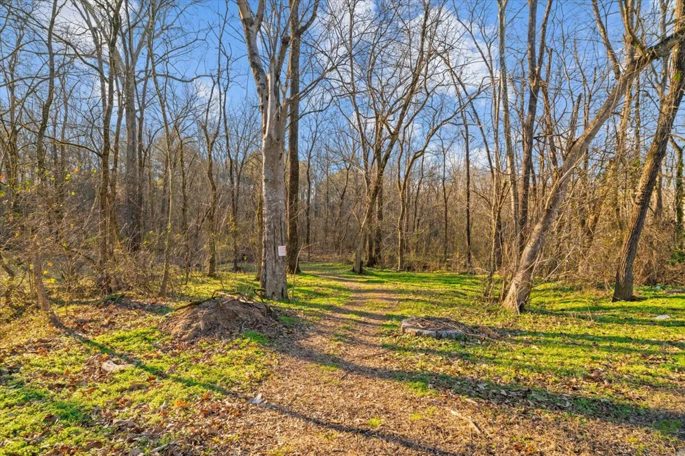 Cherokee Drive Dalton, GA 30721