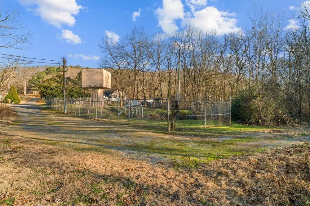 Cherokee Drive Dalton, GA 30721