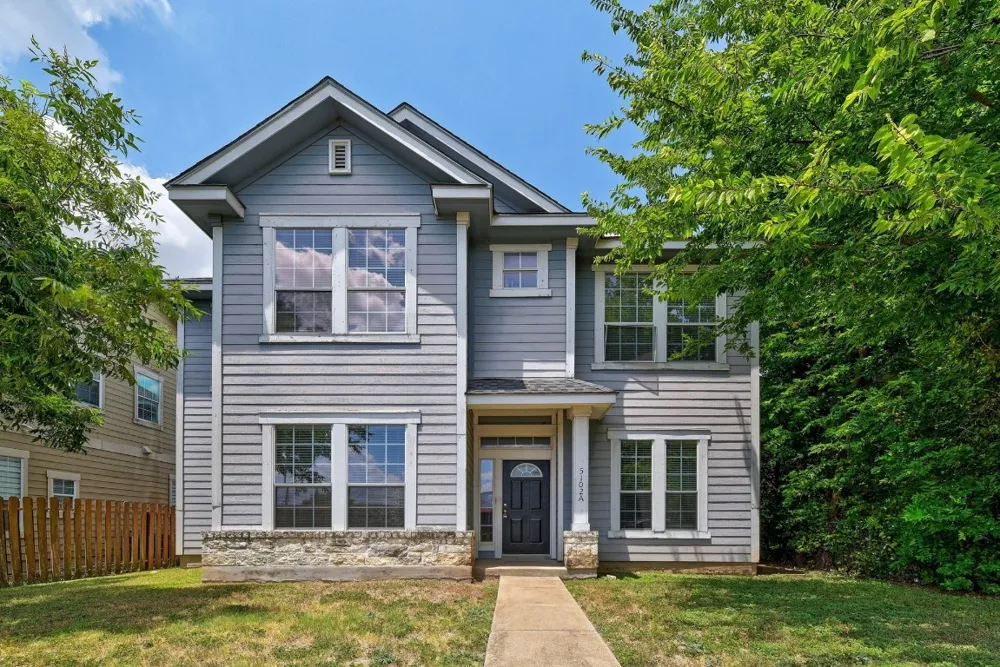 5102 Caswell Avenue #A