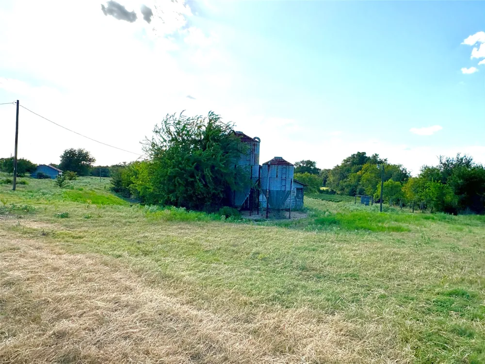101 County Road 101 Marlin, TX 76661