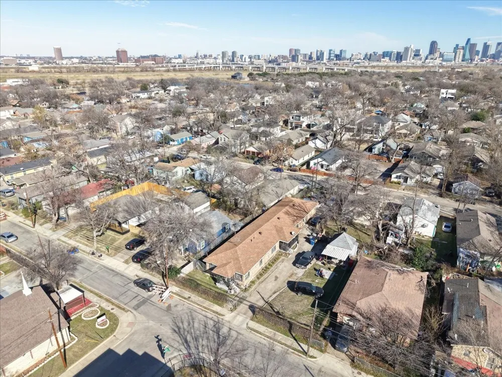 3418 Chihuahua Avenue