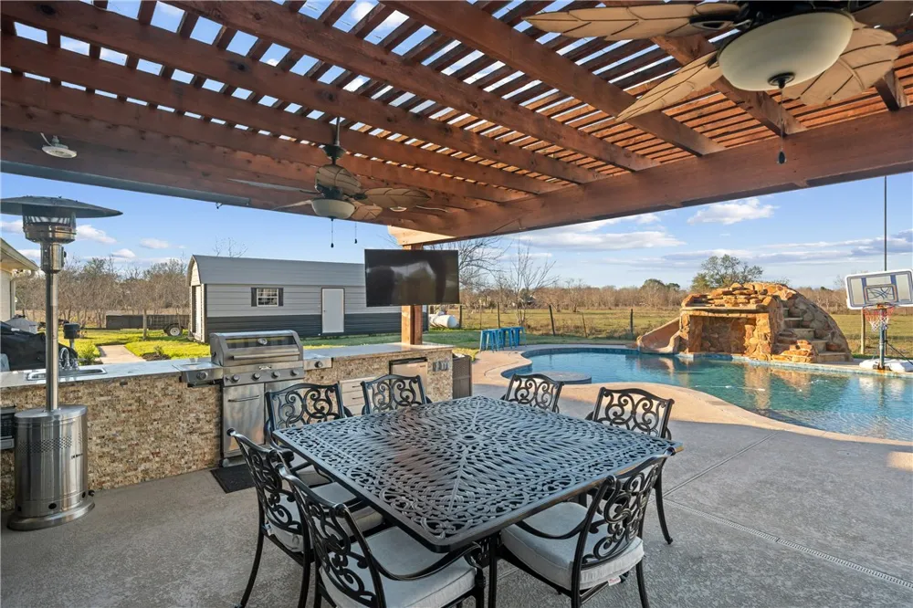 43910 Highway 290 Business Prairie View, TX 77484