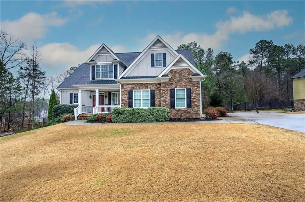 52 Mission Hills Drive SW