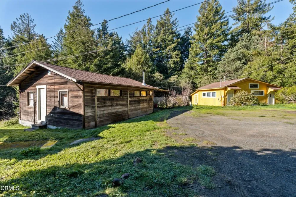 10250 Nichols Lane Mendocino, CA 95460