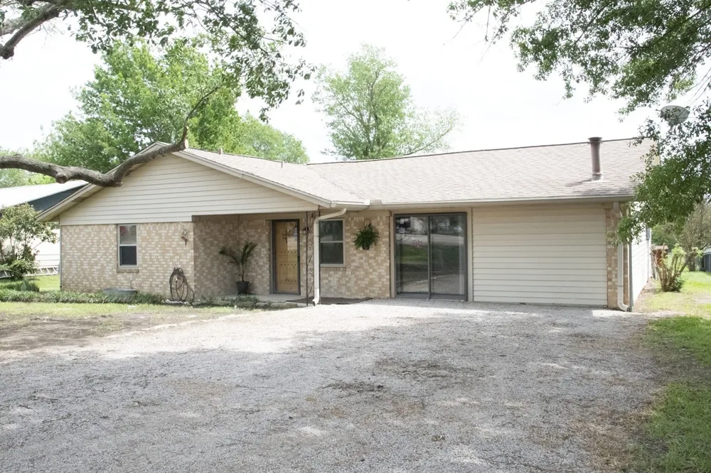 521 Fm 2838 Mexia, TX 76667