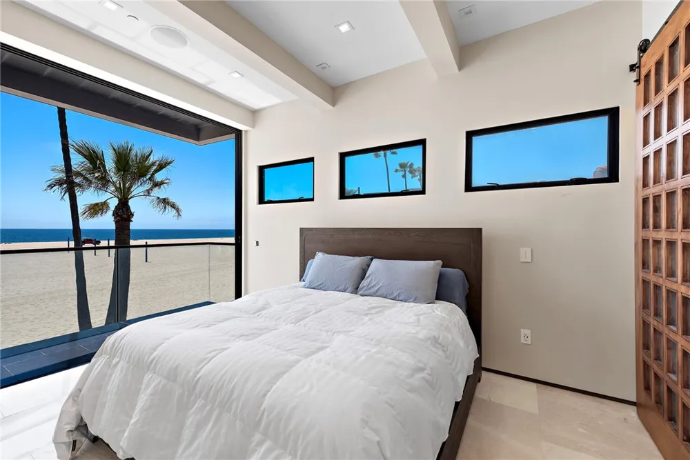 1504 W Oceanfront #5 Newport Beach, CA 92663