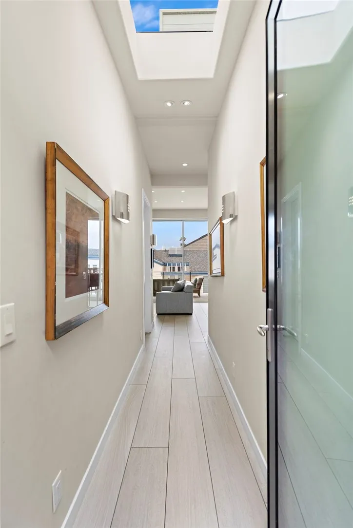 1504 W Oceanfront #5 Newport Beach, CA 92663
