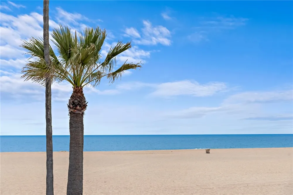 1504 W Oceanfront #5 Newport Beach, CA 92663