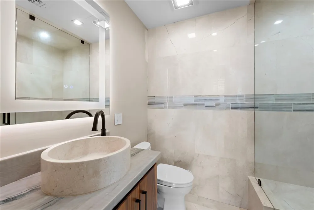 1504 W Oceanfront #5 Newport Beach, CA 92663