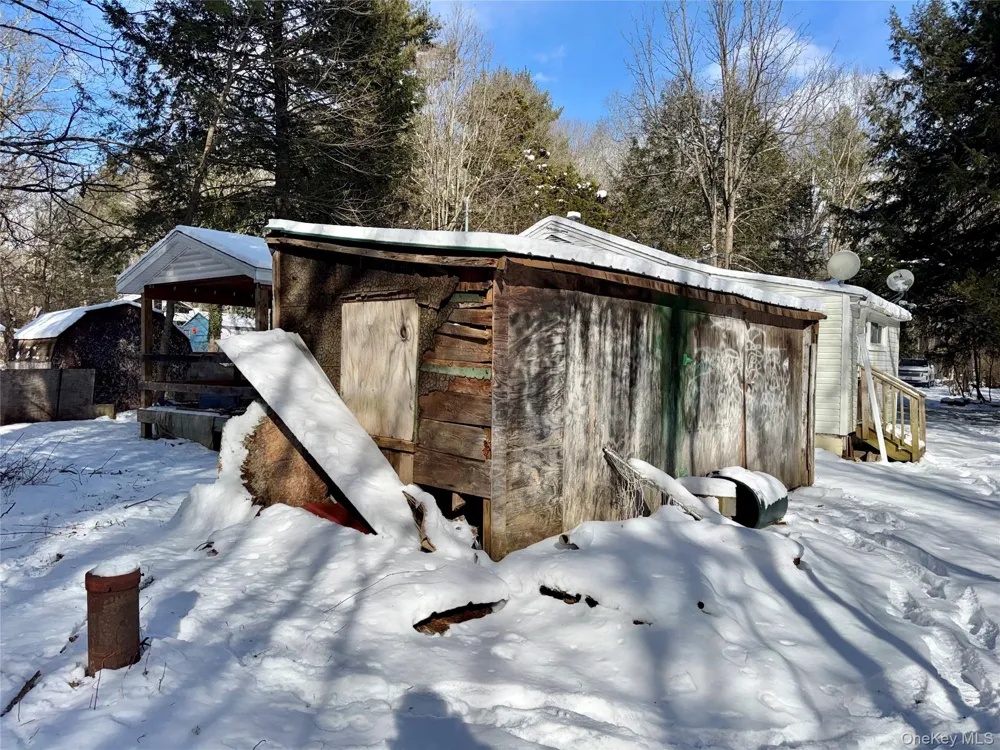 40 Potic Creek Road Call Listing Agent, NY 12051
