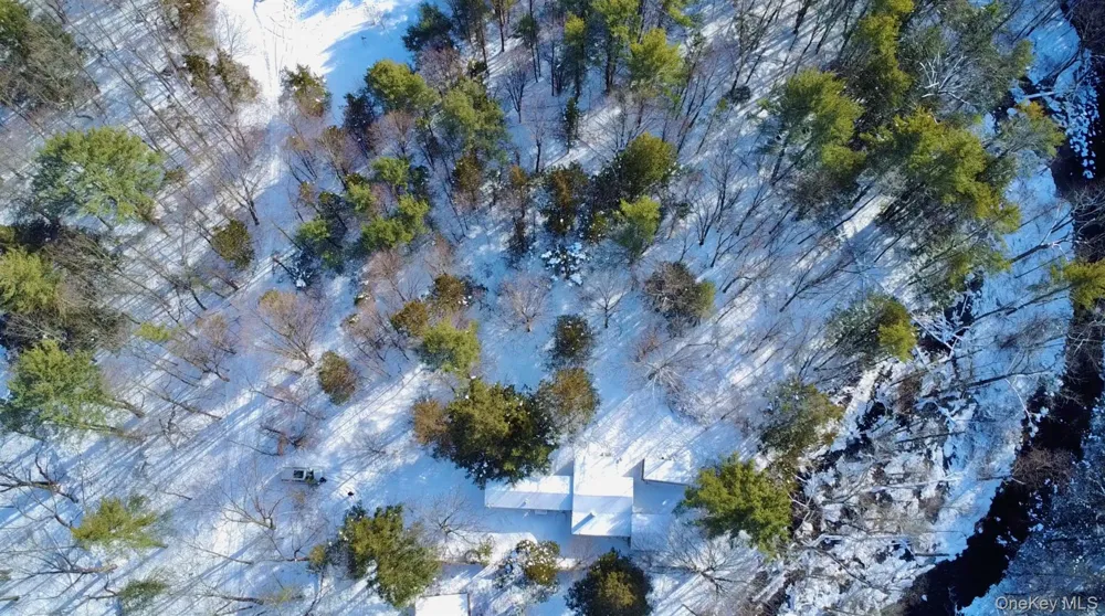 40 Potic Creek Road Call Listing Agent, NY 12051