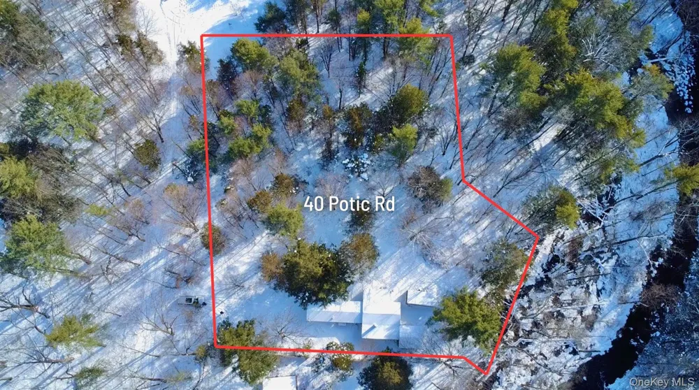 40 Potic Creek Road Call Listing Agent, NY 12051