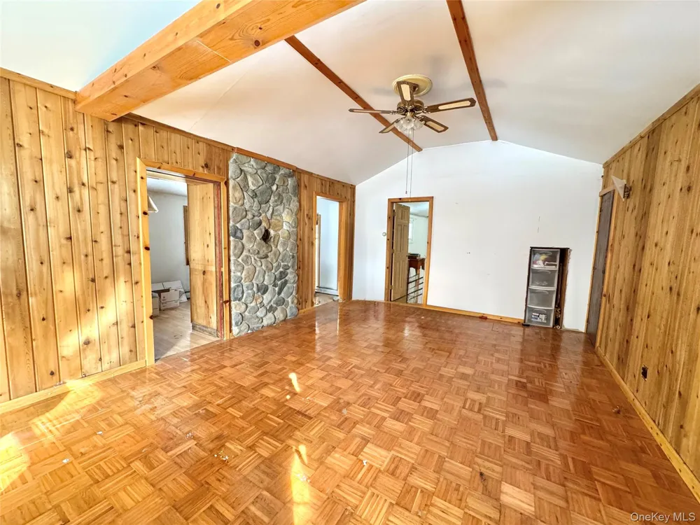 40 Potic Creek Road Call Listing Agent, NY 12051