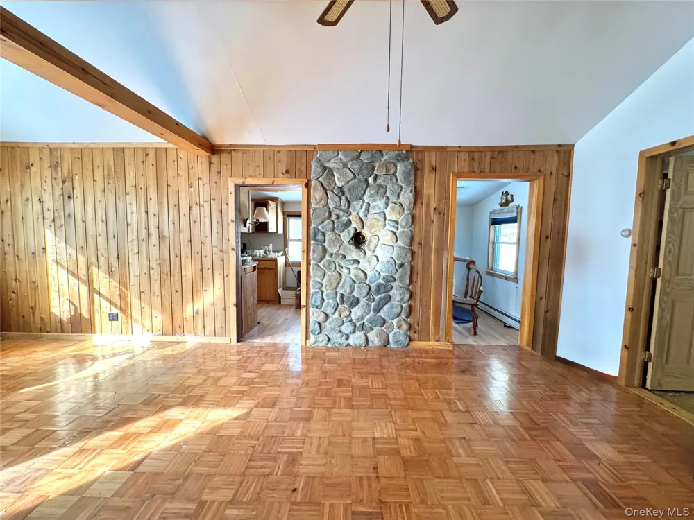 40 Potic Creek Road Call Listing Agent, NY 12051