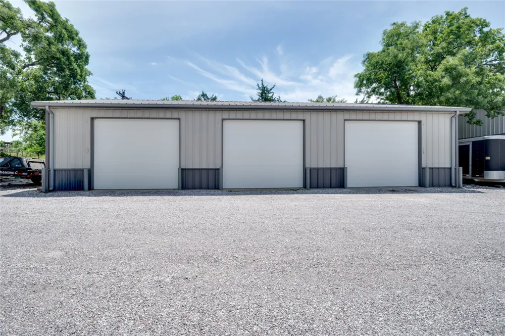 11776 E US Highway 82 Whitesboro, TX 76273