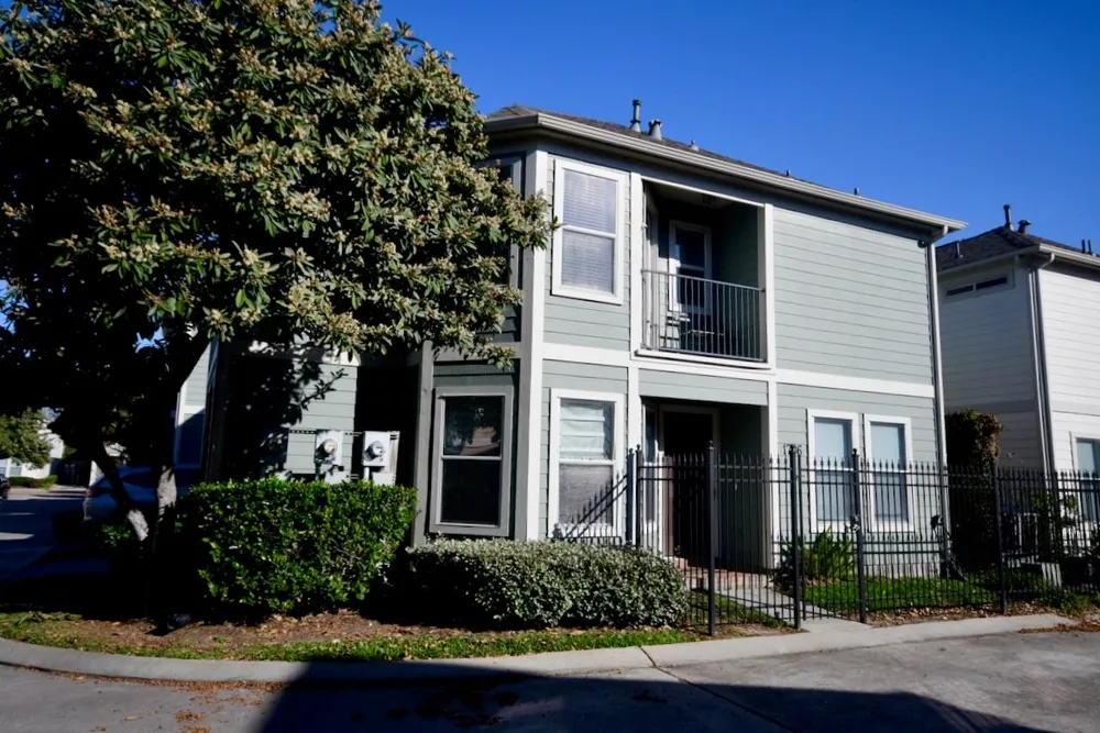 1706 Redwing Bluff Drive